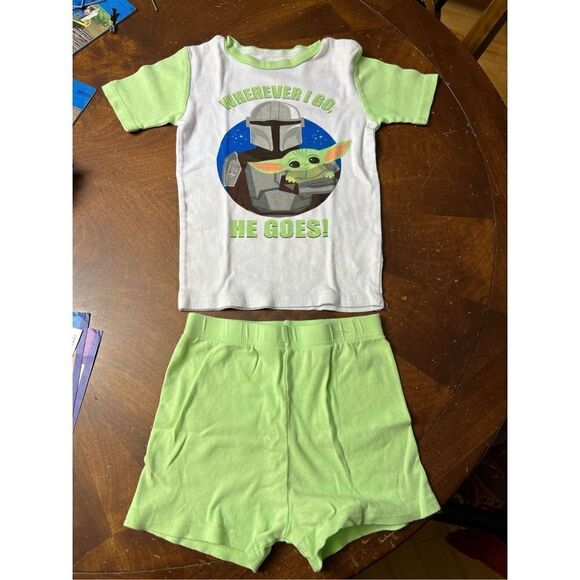 Star Wars Mandalorian and Grogu PJs - Picture 1 of 10